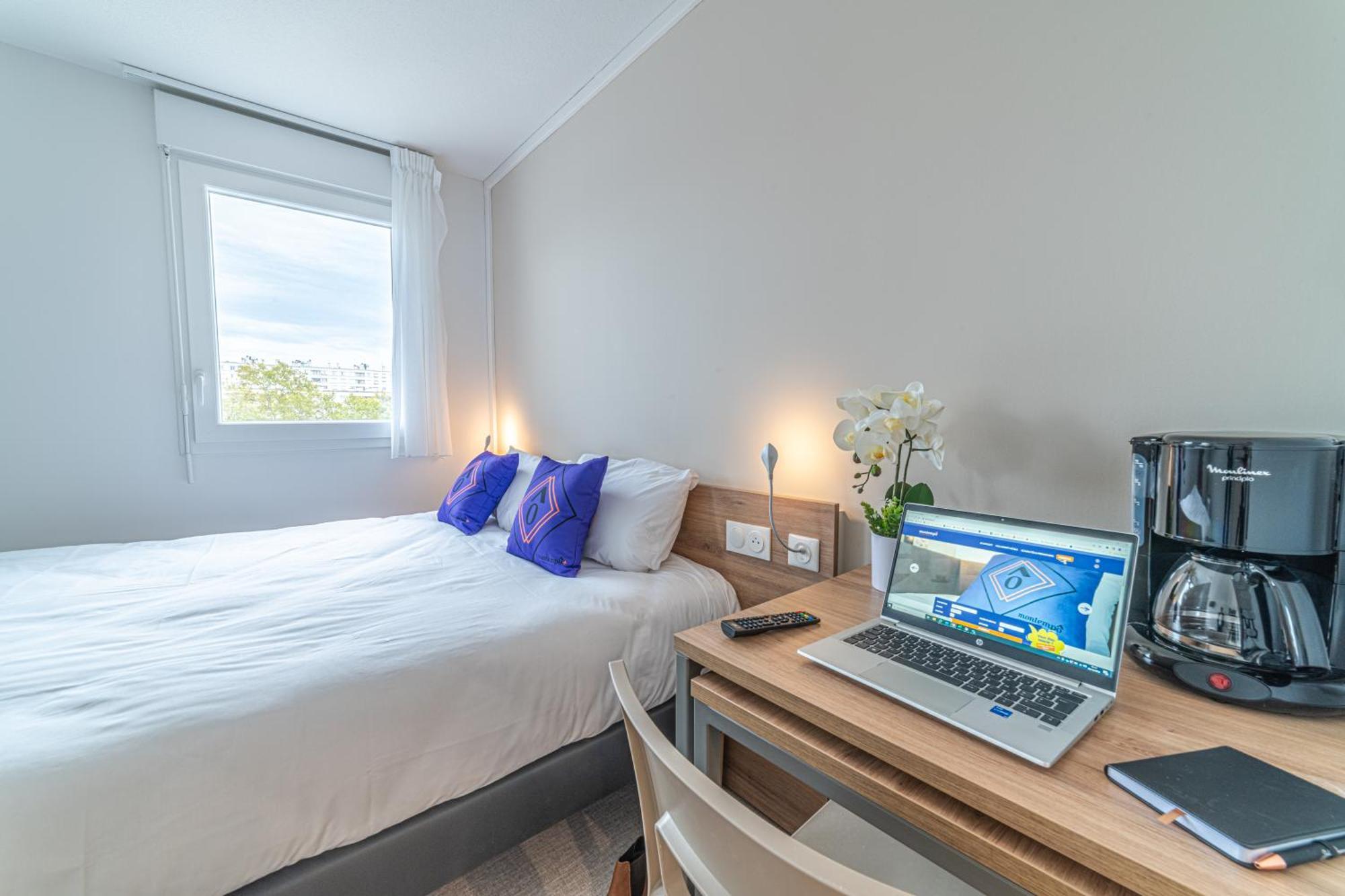 Montempô apparthotel Lyon Vénissieux Esterno foto