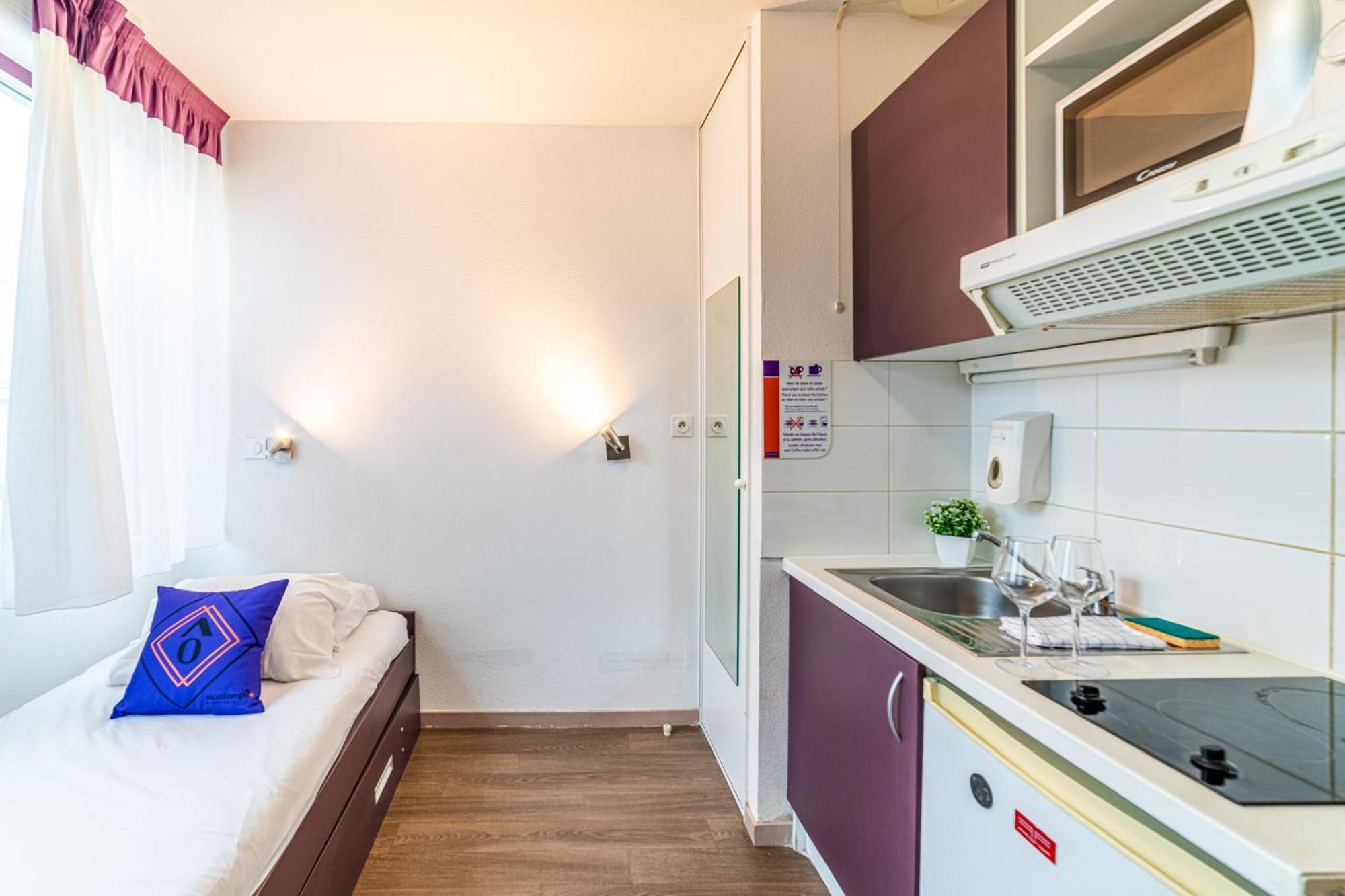 Montempô apparthotel Lyon Vénissieux Esterno foto