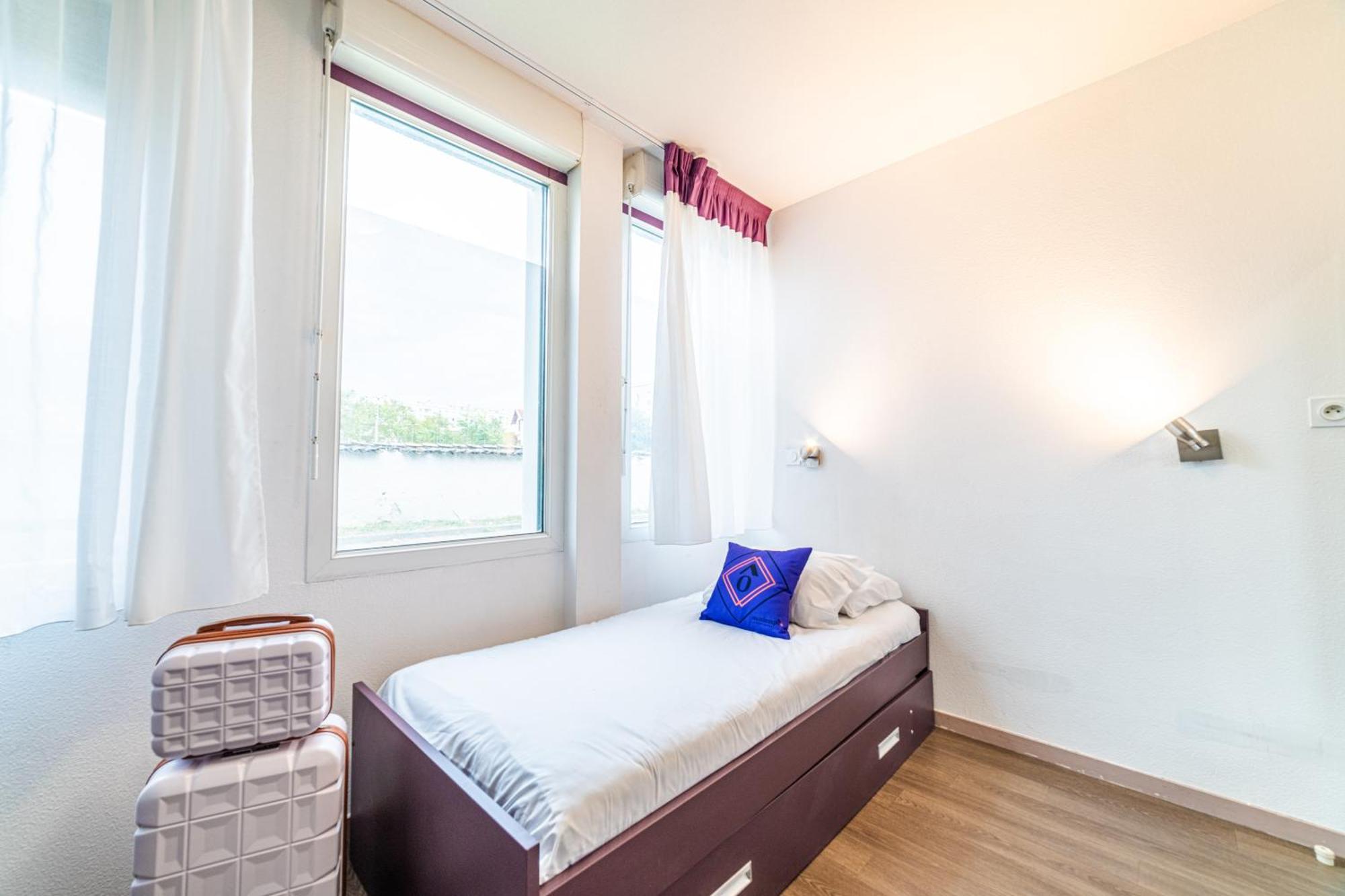 Montempô apparthotel Lyon Vénissieux Esterno foto